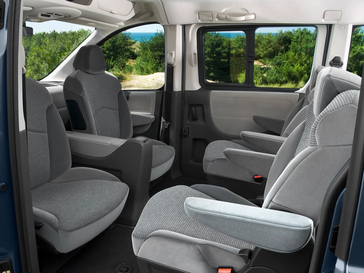 Citroen_Jumpy_2_generation__Minivan__11.jpg
