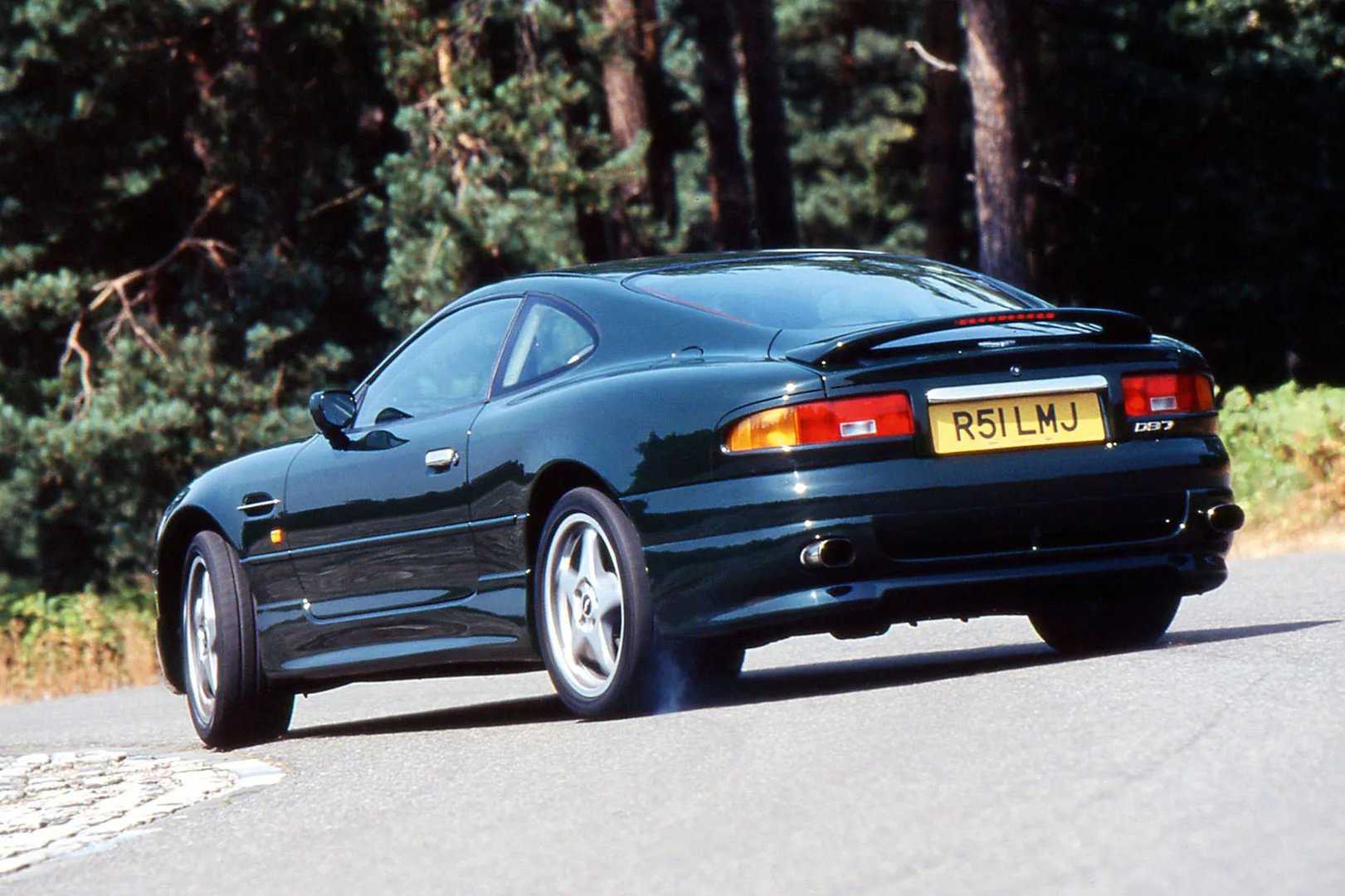 Aston Martin_DB7_1_generation__Coupe__4.jpg