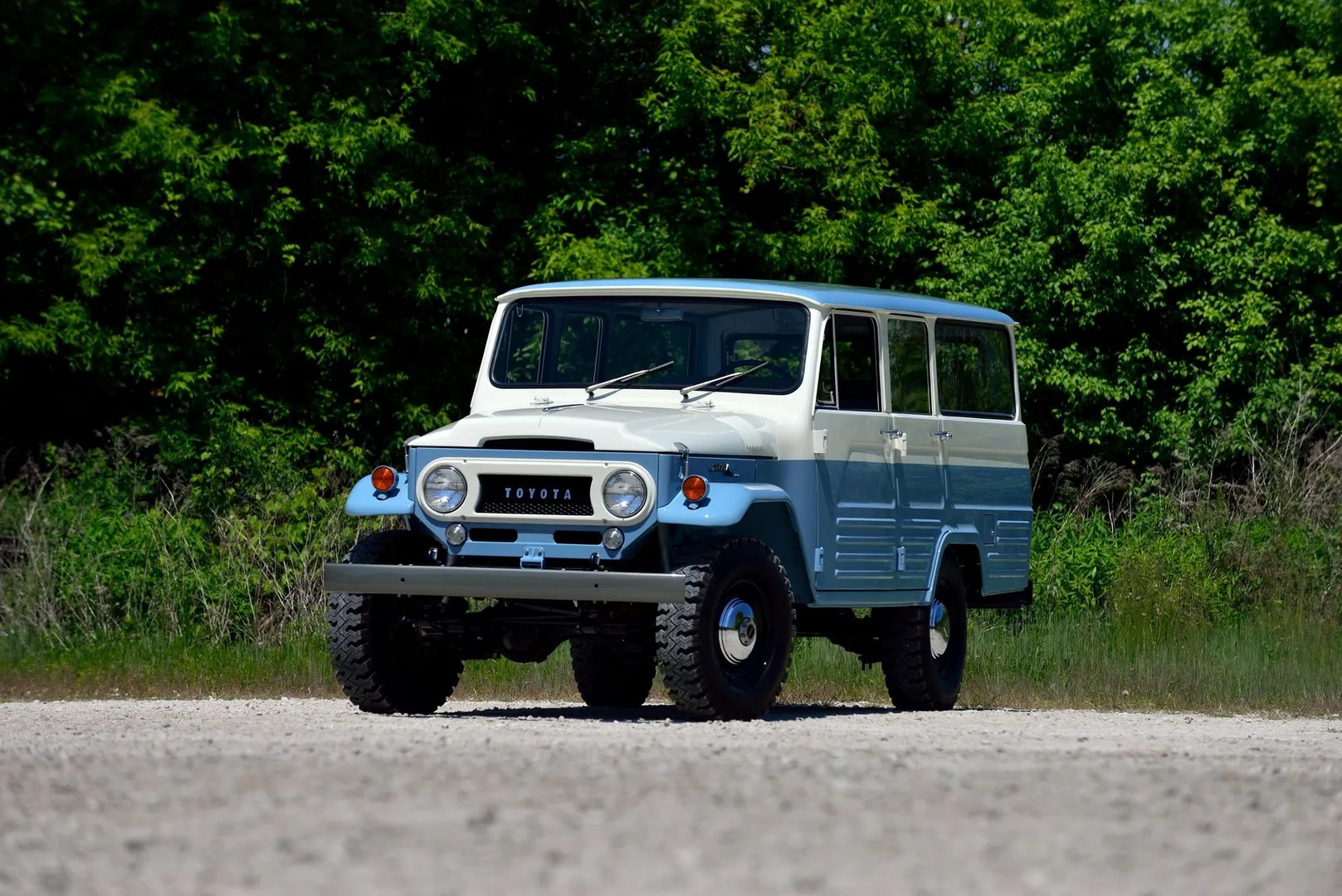 Toyota LC 5 generation  SUV 5-doors