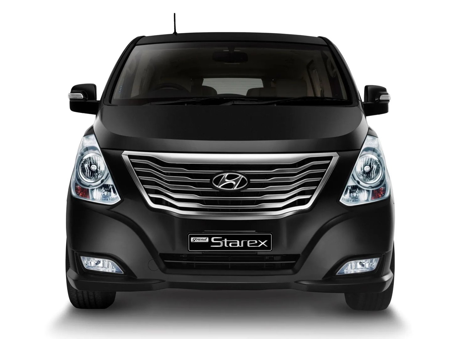 Hyundai_Grand_Starex_1_generation_restyling__Minivan__1.jpg