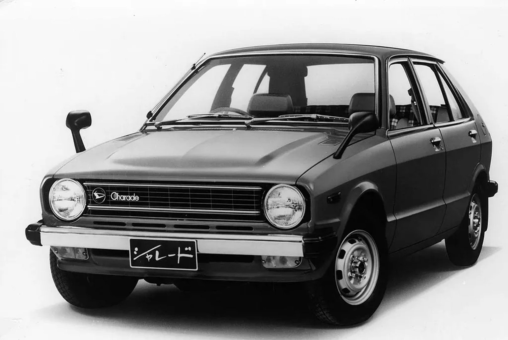Daihatsu_Charade_1_generation__Mini_5-doors__2.jpg