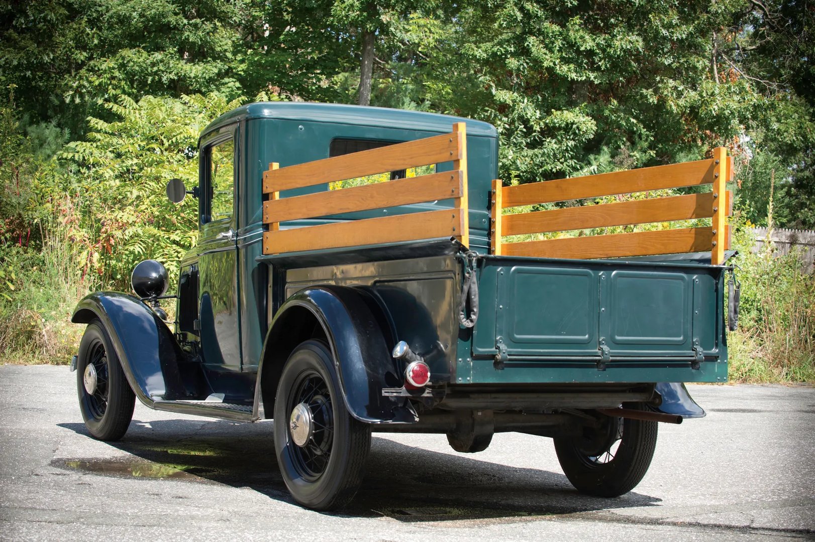 Ford_V8_1_generation__Pickup_single-cab__3.jpg