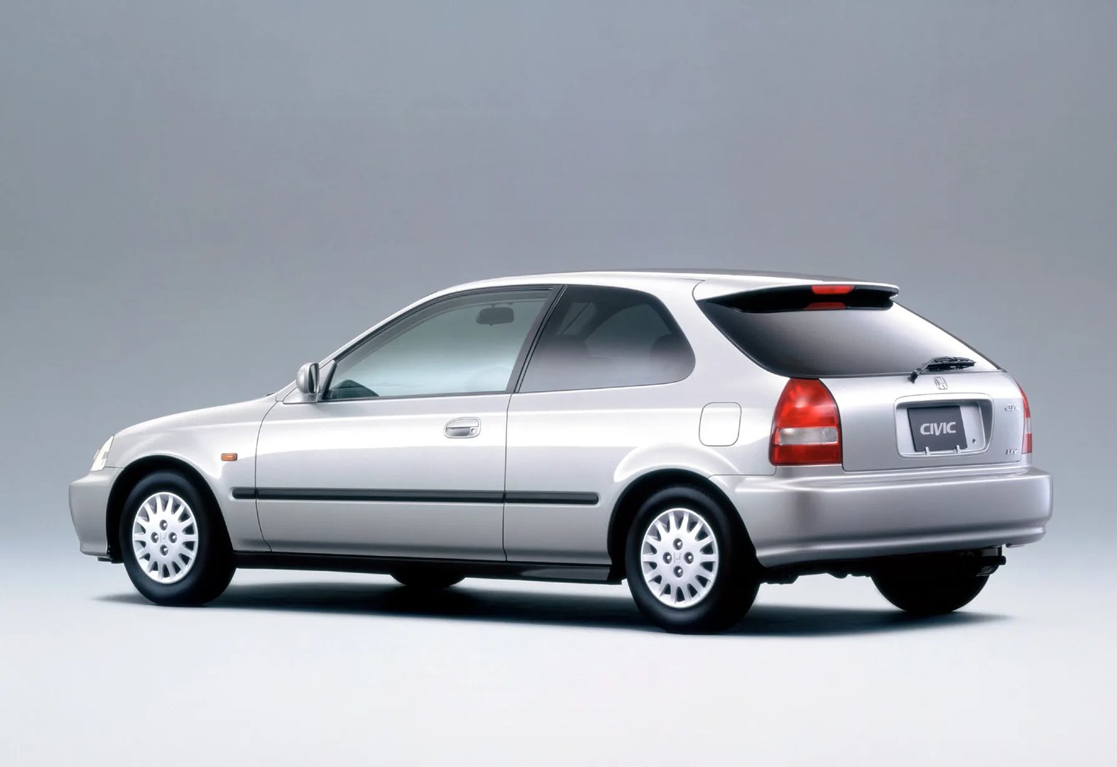 Honda_Civic_6_generation_restyling__Hatchback_3-door__3.jpg