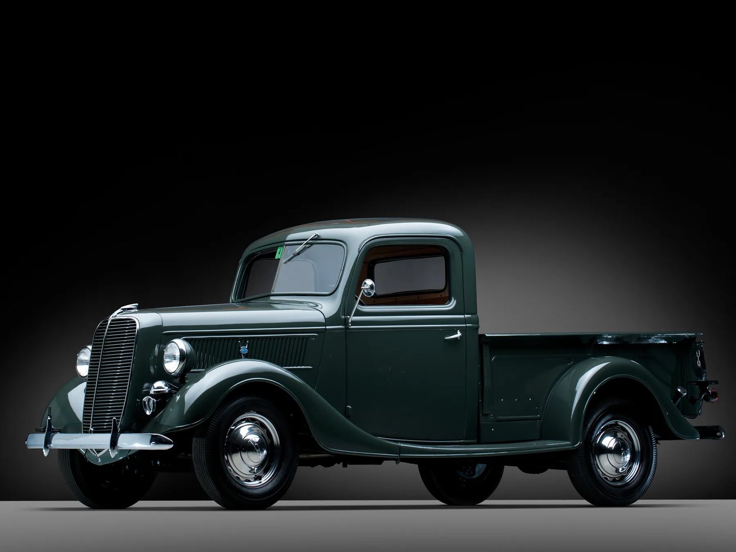Ford_V8_2_generation__Pickup_single-cab__3.jpg