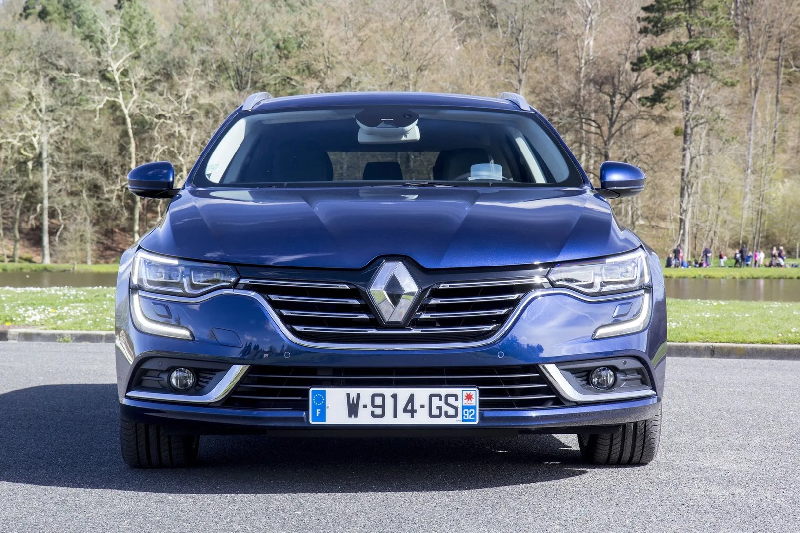 Renault_Talisman_1_generation__Estate_5-door__3.jpg