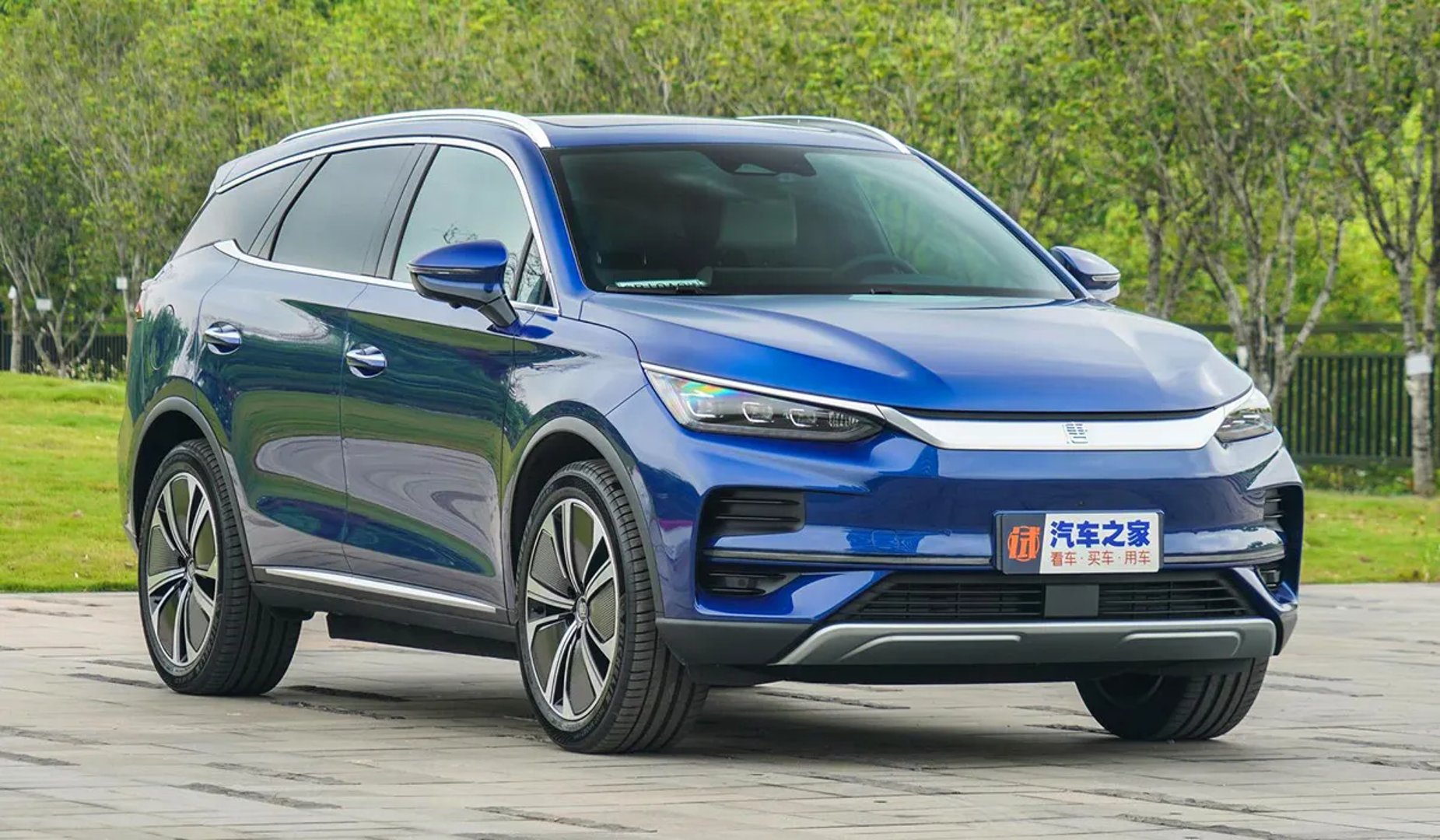 BYD_Tang_2_generation_restyling__SUV_5-doors__1.jpg