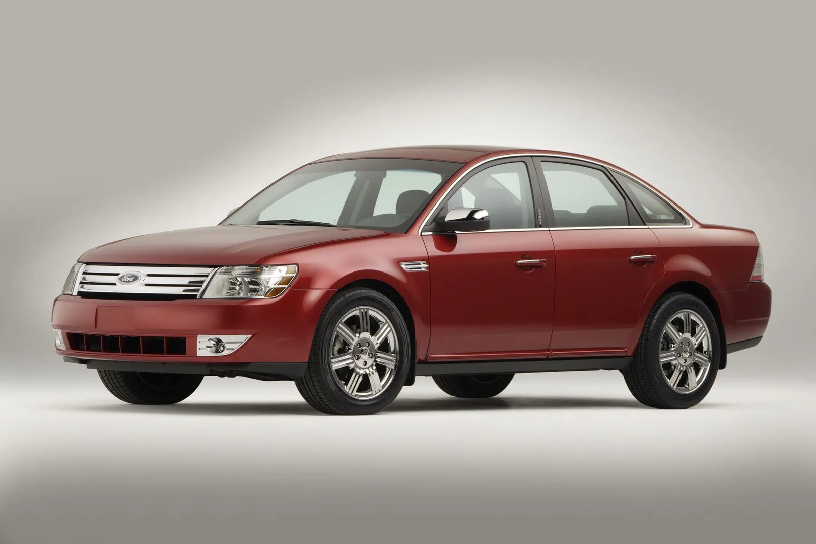 Ford_Taurus_5_generation__Sedan__2.jpg