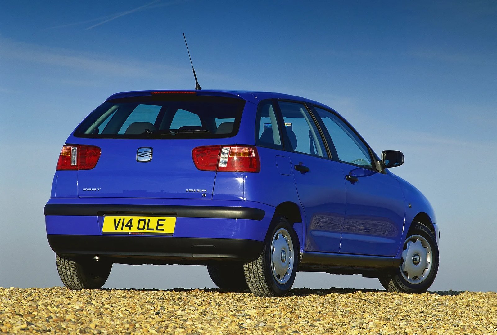 SEAT_Ibiza_2_generation_restyling__Mini_5-doors__1.jpg