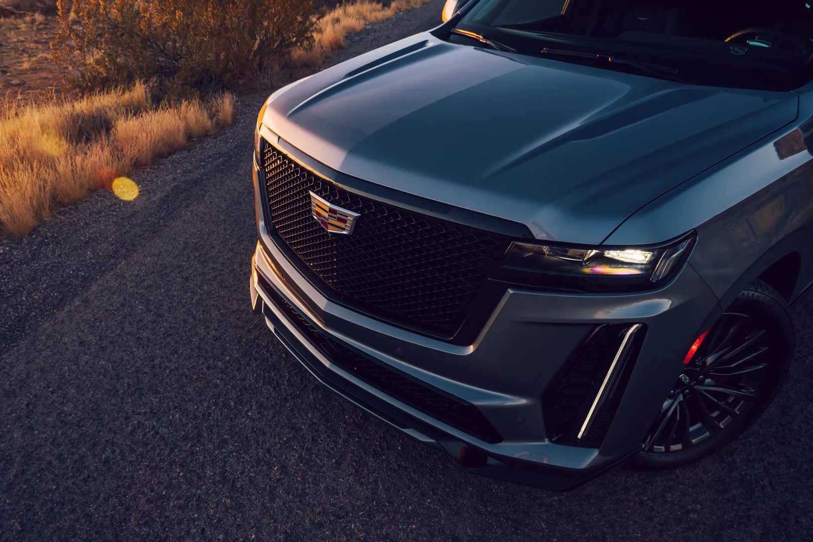 Cadillac_Escalade_5_generation__SUV_Long__6.jpg