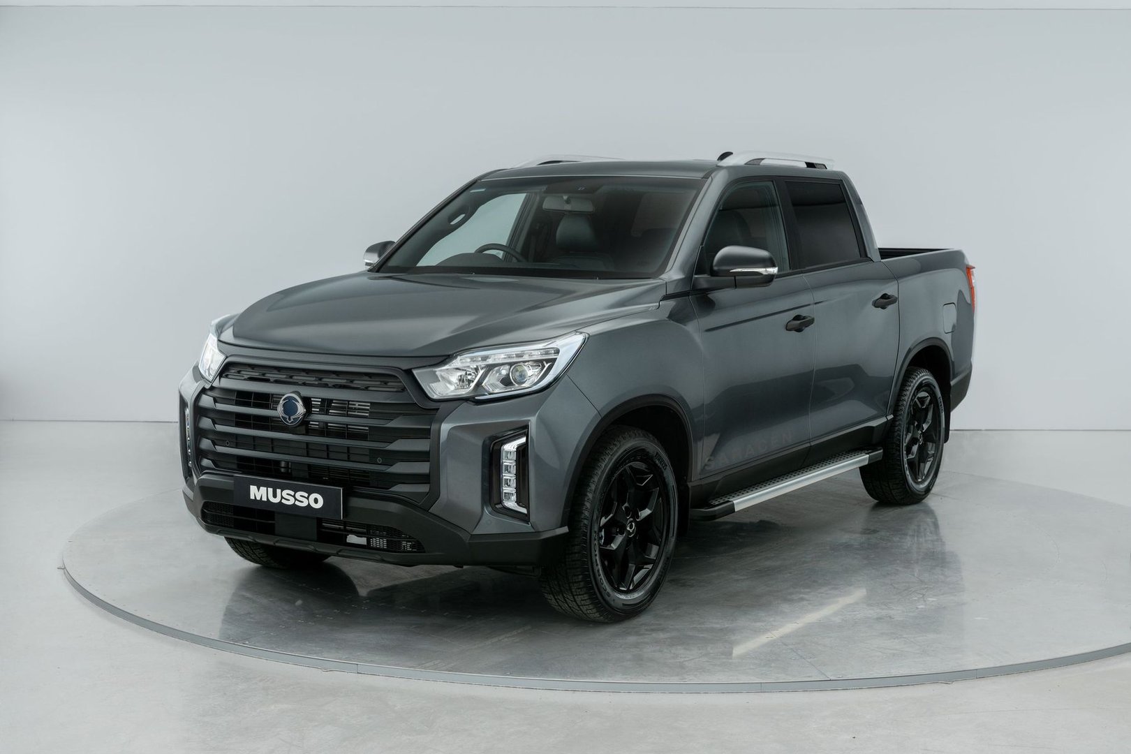 kg-mobility_Musso_2_generation_restyling__Pickup_double-cab__1.jpg