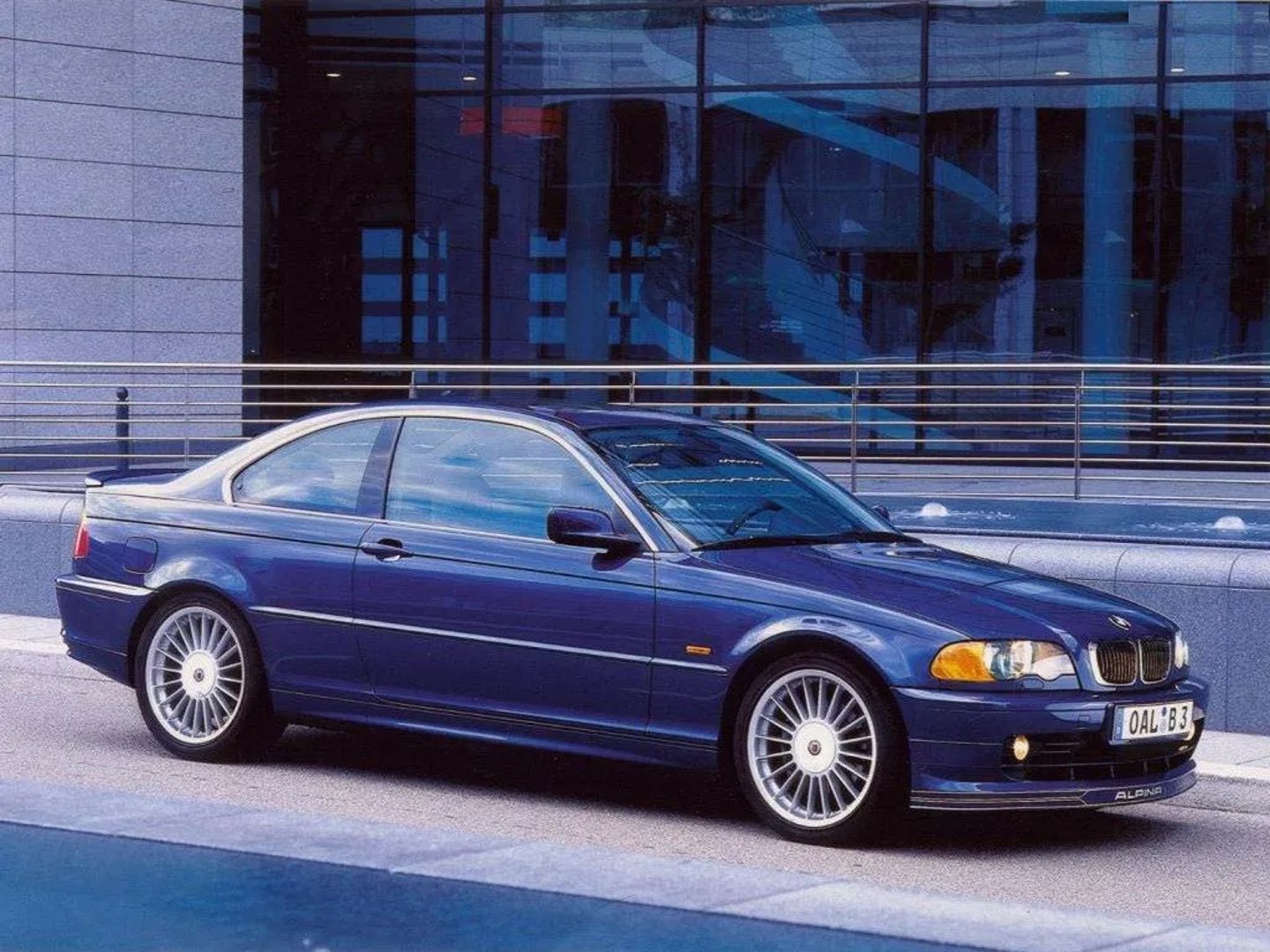 Alpina_B3_3_generation__Coupe__5.jpg