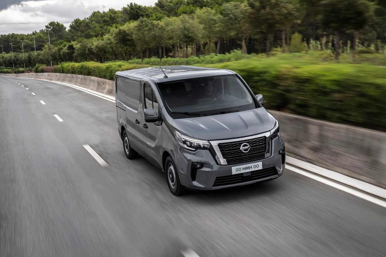 Nissan_Primastar_2_generation__Van_Long__1.jpg