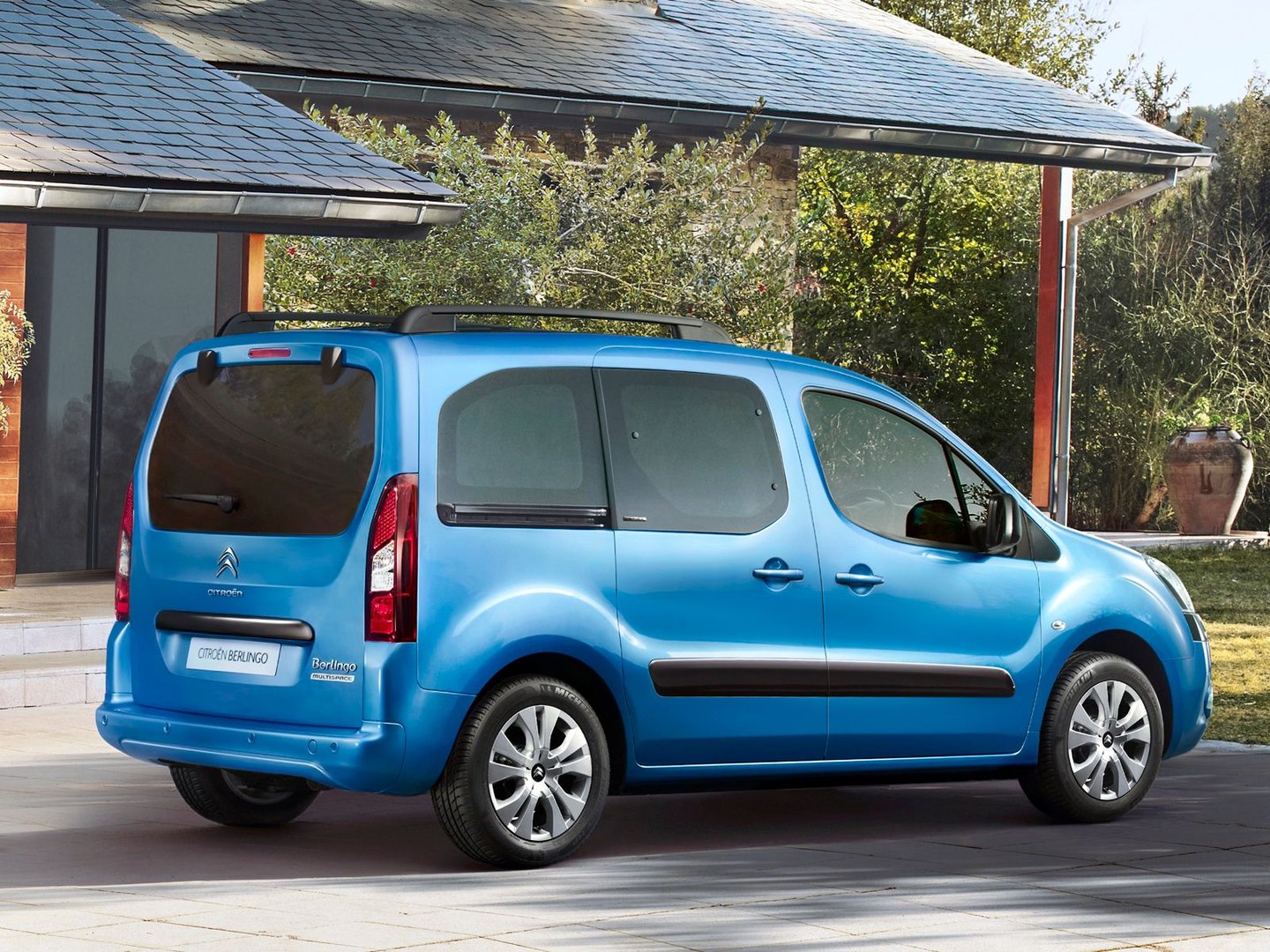 citroen_Berlingo_2_generation_restyling__Compact_Van__1.jpg
