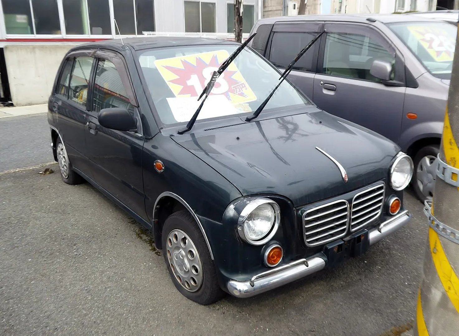 Subaru_Bistro_1_generation__Hatchback_5-door__2.jpg