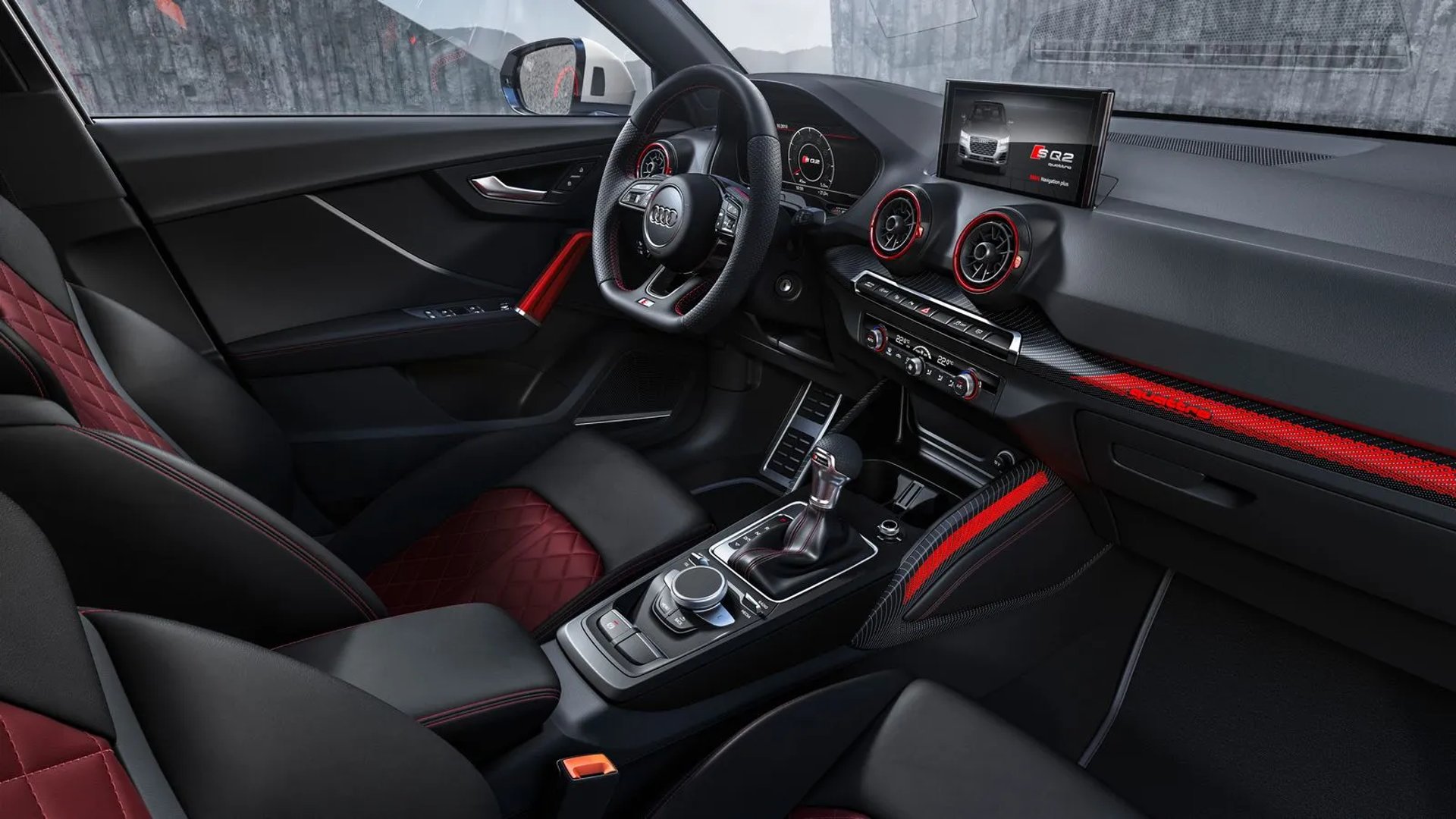 Audi_SQ2_1_generation__SUV_5-doors__12.jpg
