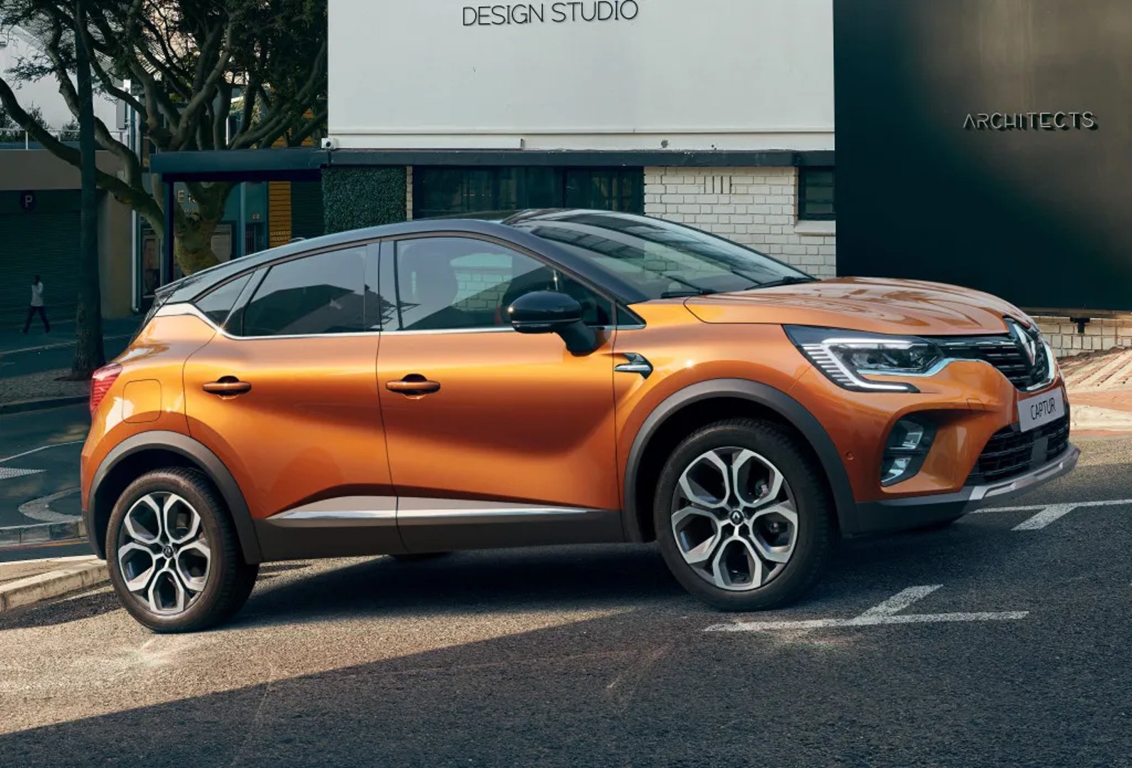 Renault_Captur_2_generation__SUV_5-doors__7.jpg