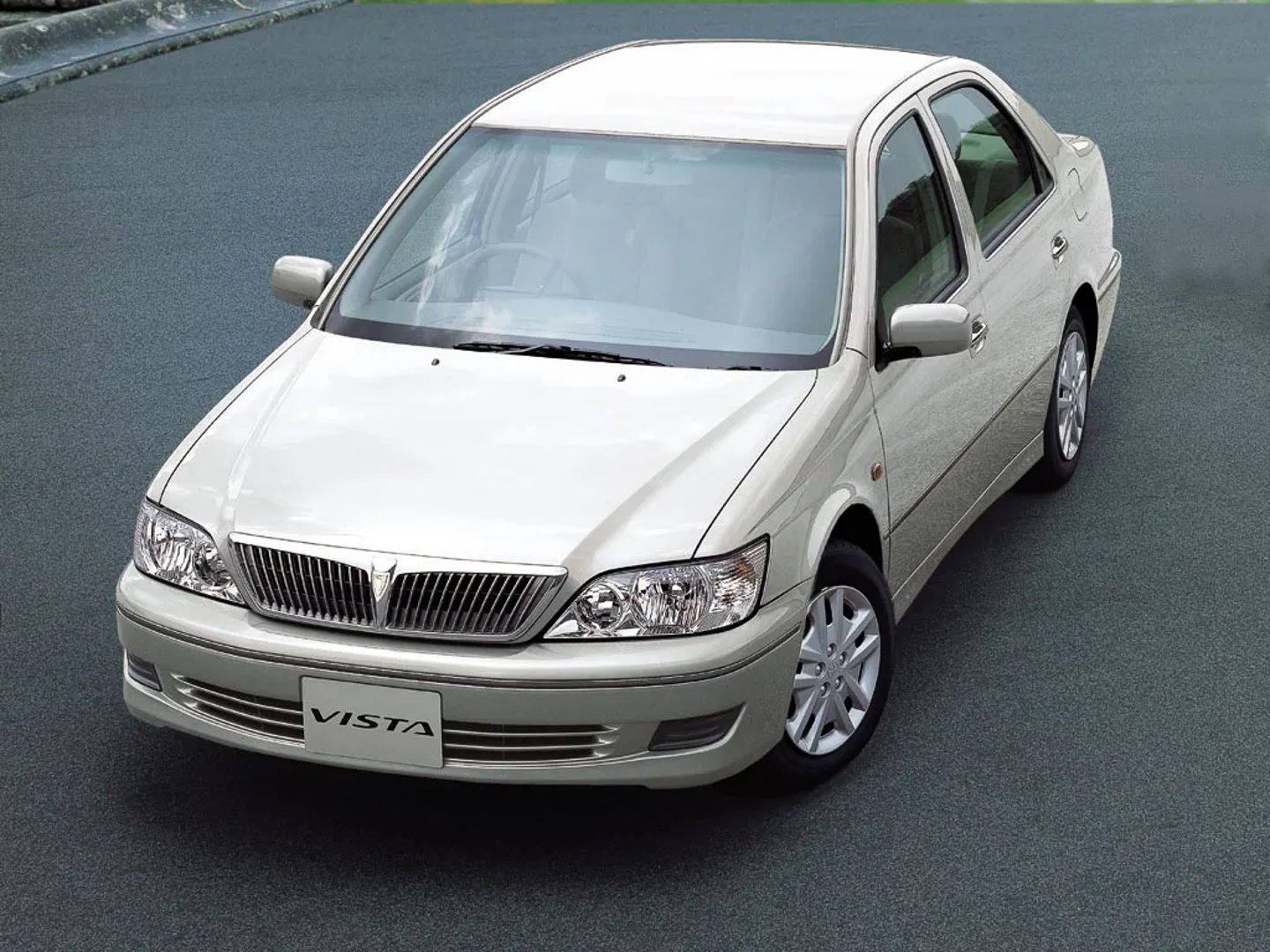 Toyota Vista 5 generation  Sedan