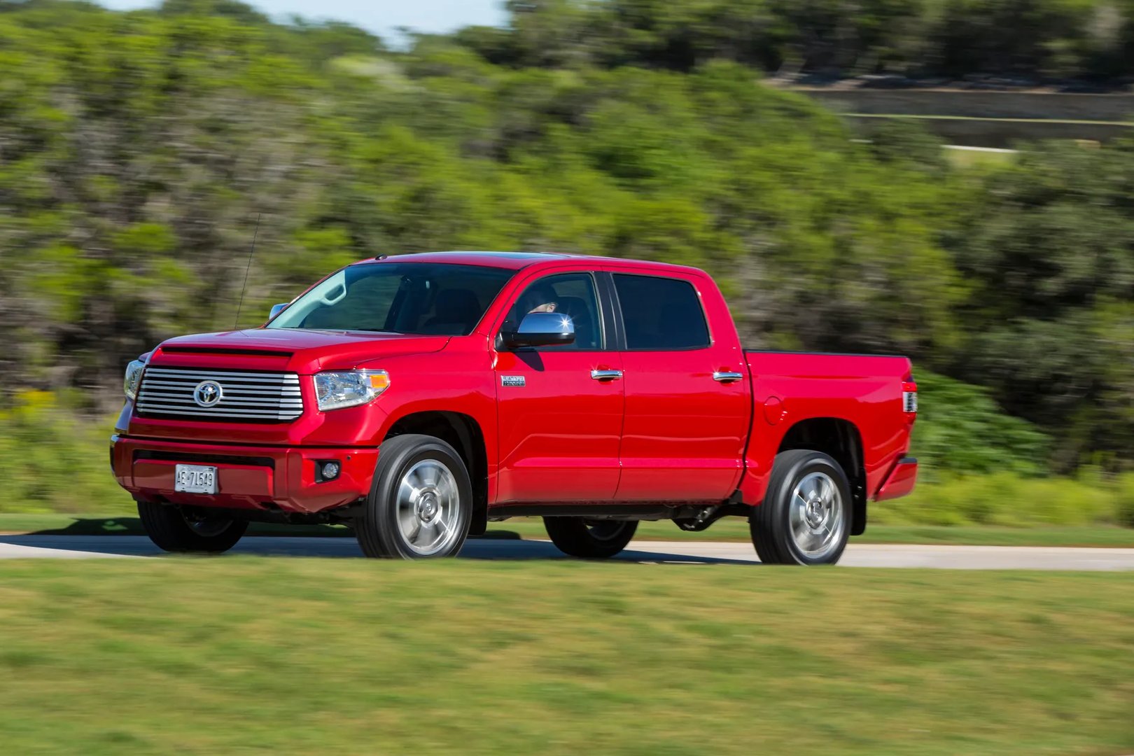 Toyota_Tundra_2_generation_restyling__Pickup_double-cab__6.jpg