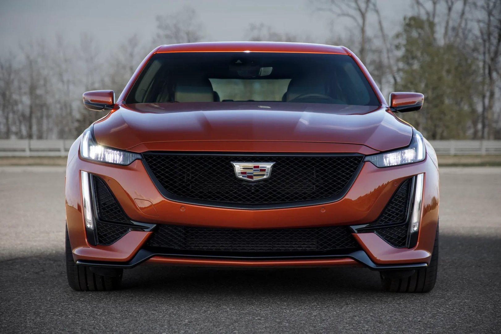 Cadillac_CT5-V_1_generation__Sedan__9.jpg
