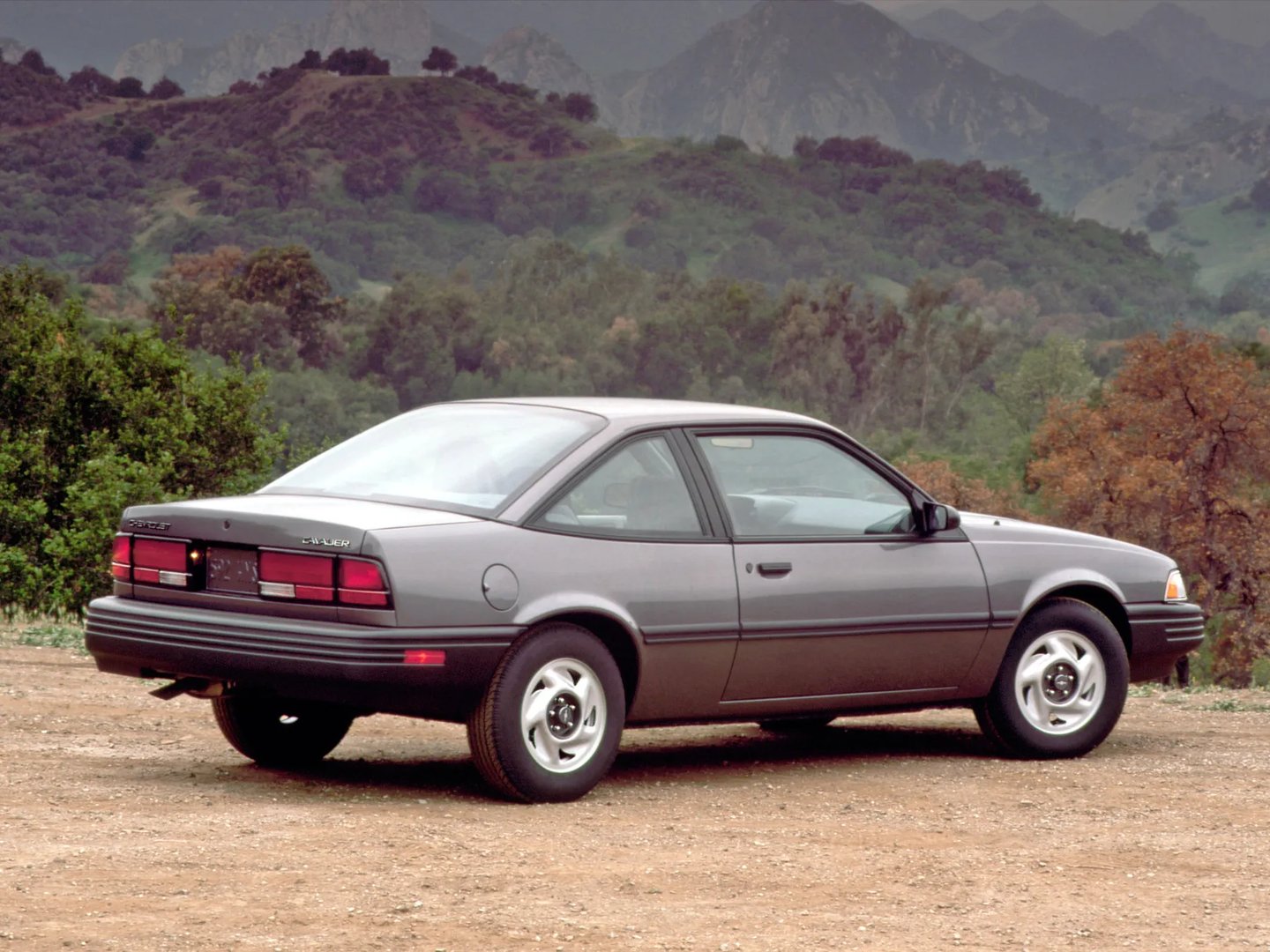 Chevrolet_Cavalier_2_generation__Coupe__5.jpg