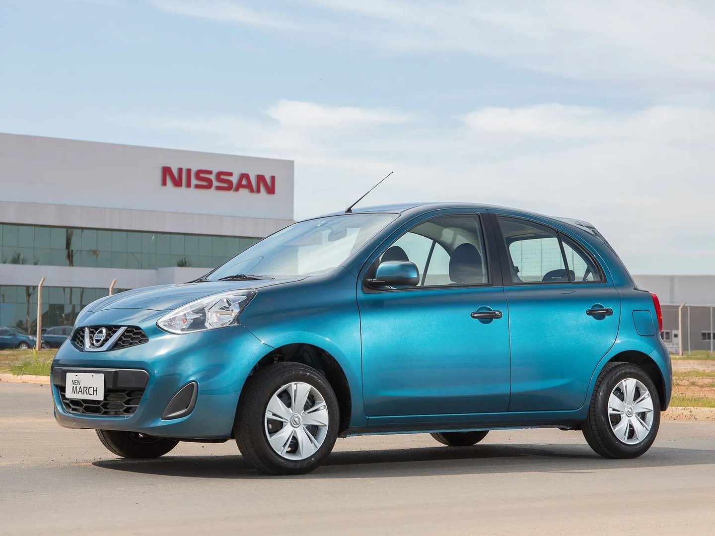 Nissan_March_4_generation_restyling__Mini_5-doors__11.jpg