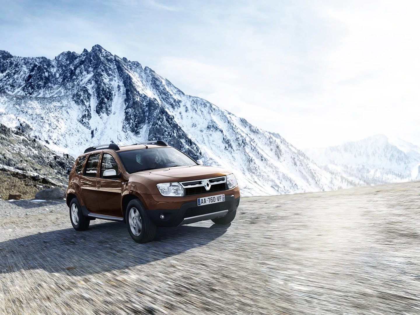 Renault_Duster_1_generation__SUV_5-doors__2.jpg