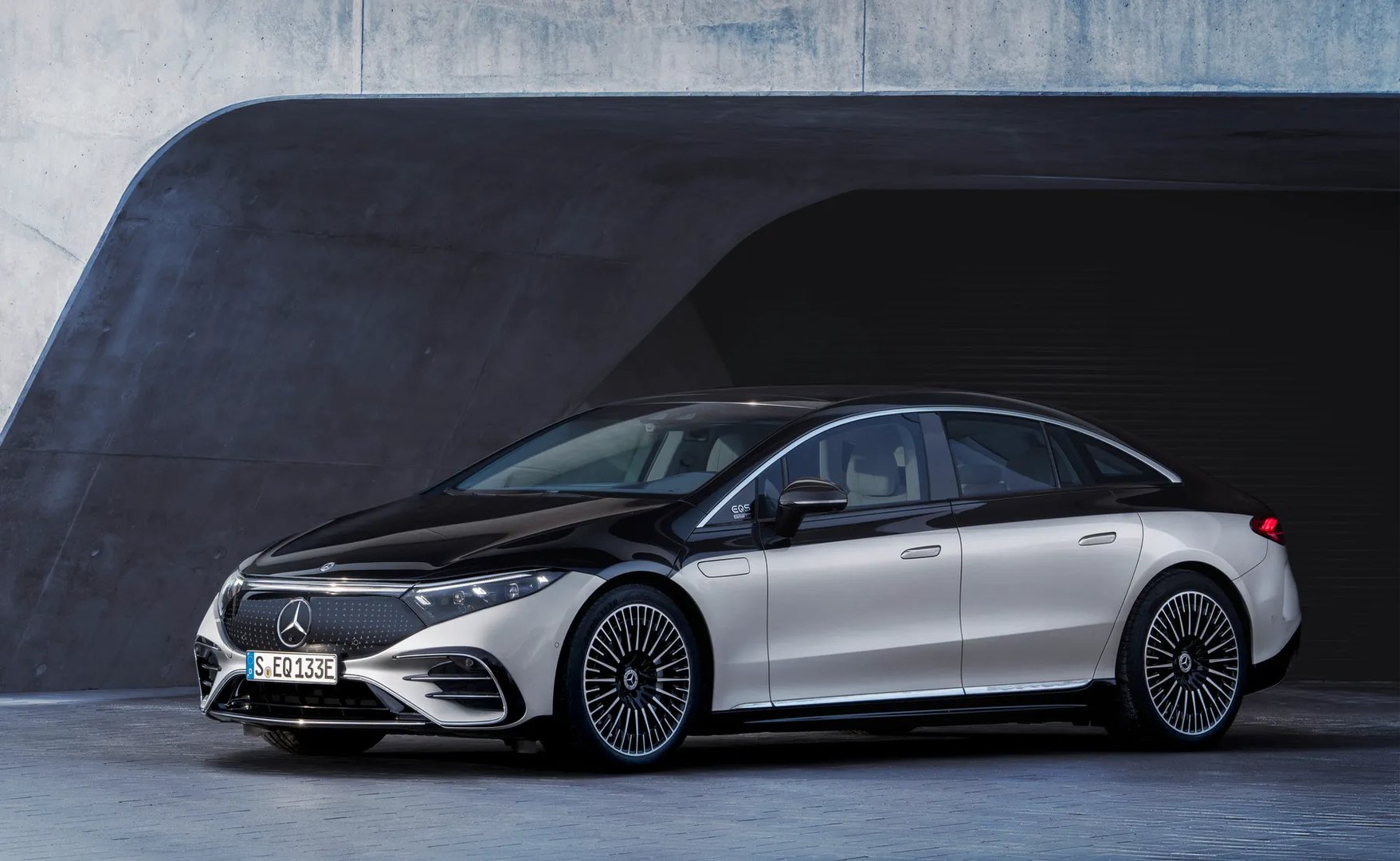 Mercedes_EQS_1_generation__Liftback__11.jpg