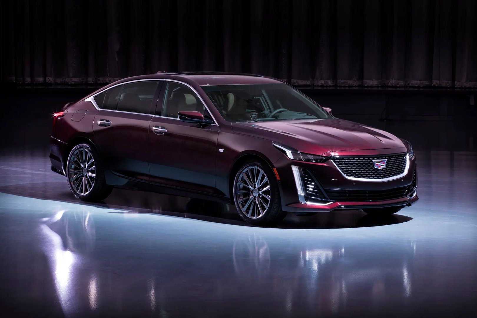 Cadillac_CT5_1_generation__Sedan__6.jpg