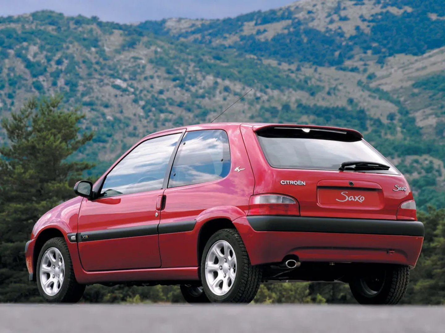 Citroen_Saxo_1_generation__Mini_3-doors__1.jpg