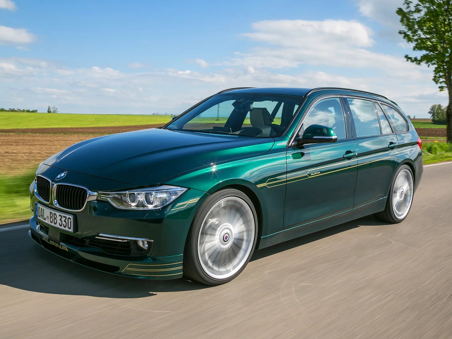 Alpina_B3_5_generation__Estate_5-door__7.jpg