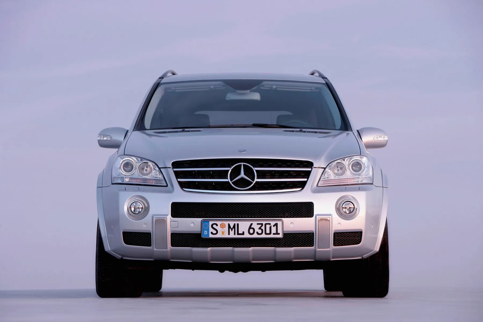 Mercedes_M-Class_AMG_2_generation__SUV_5-doors__11.jpg