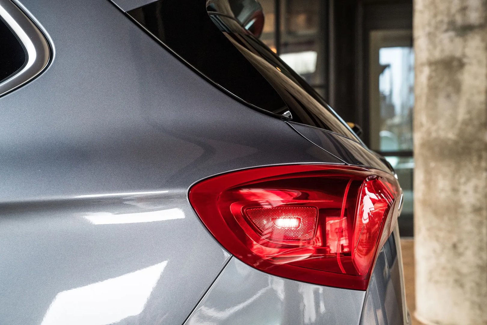 Buick_Envision_1_generation_restyling_1__SUV_5-doors__12.jpg