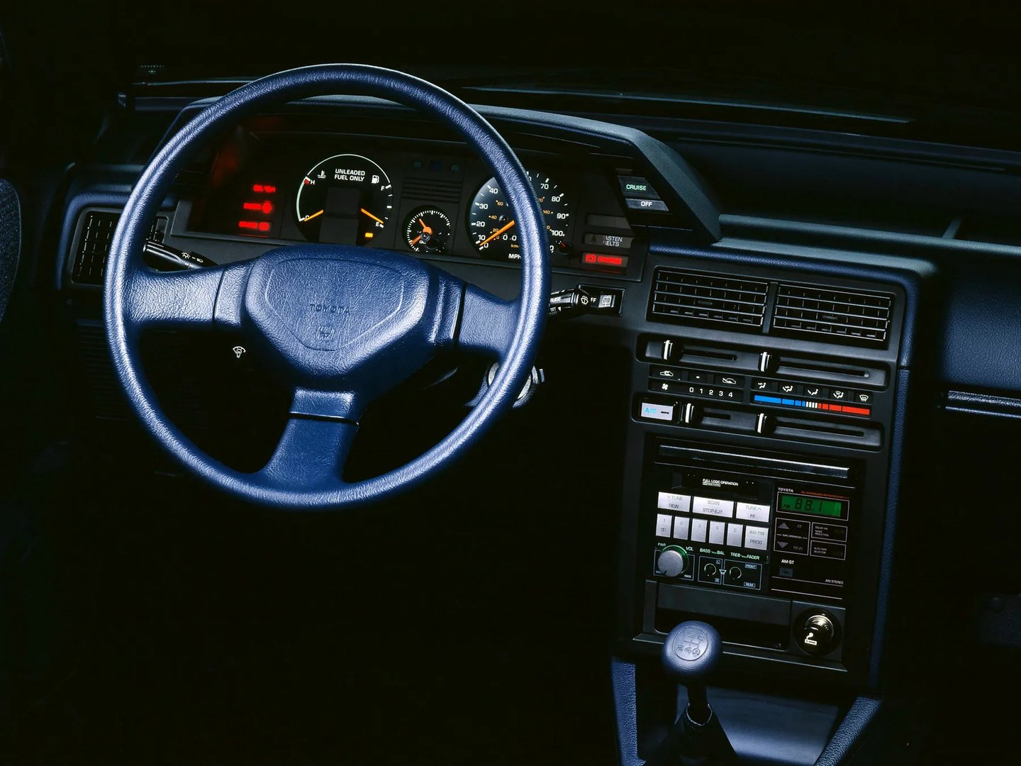 Toyota_Tercel_3_generation__Coupe__5.jpg