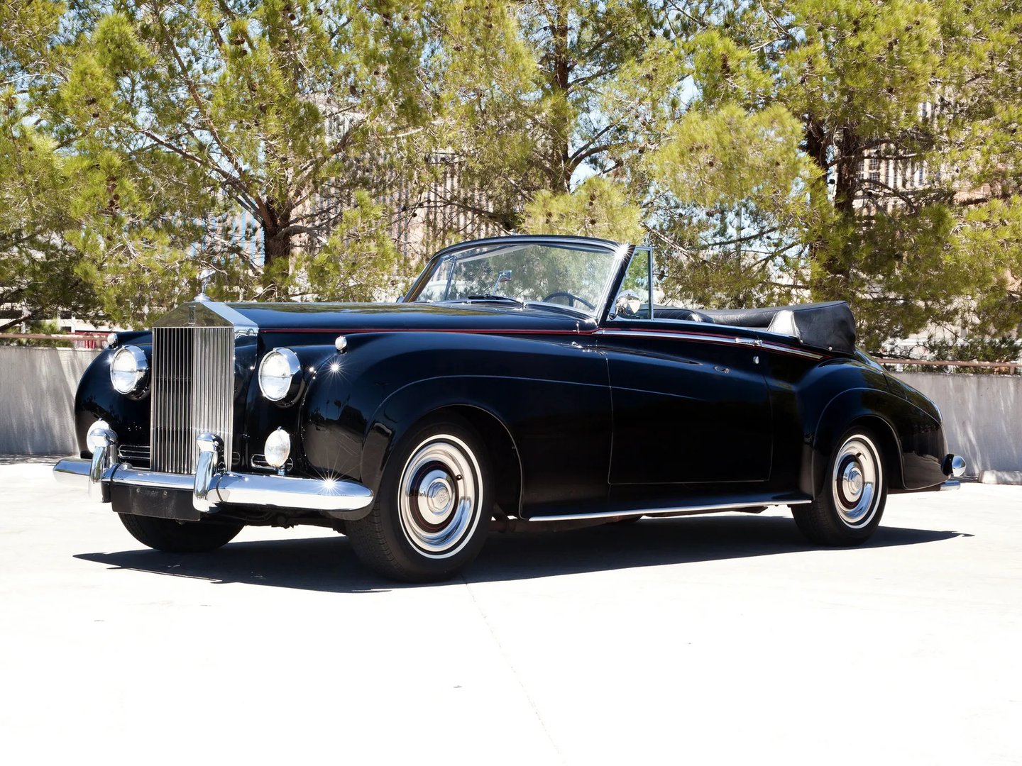 Rolls-Royce Silver Cloud 2 generation  Cabrio