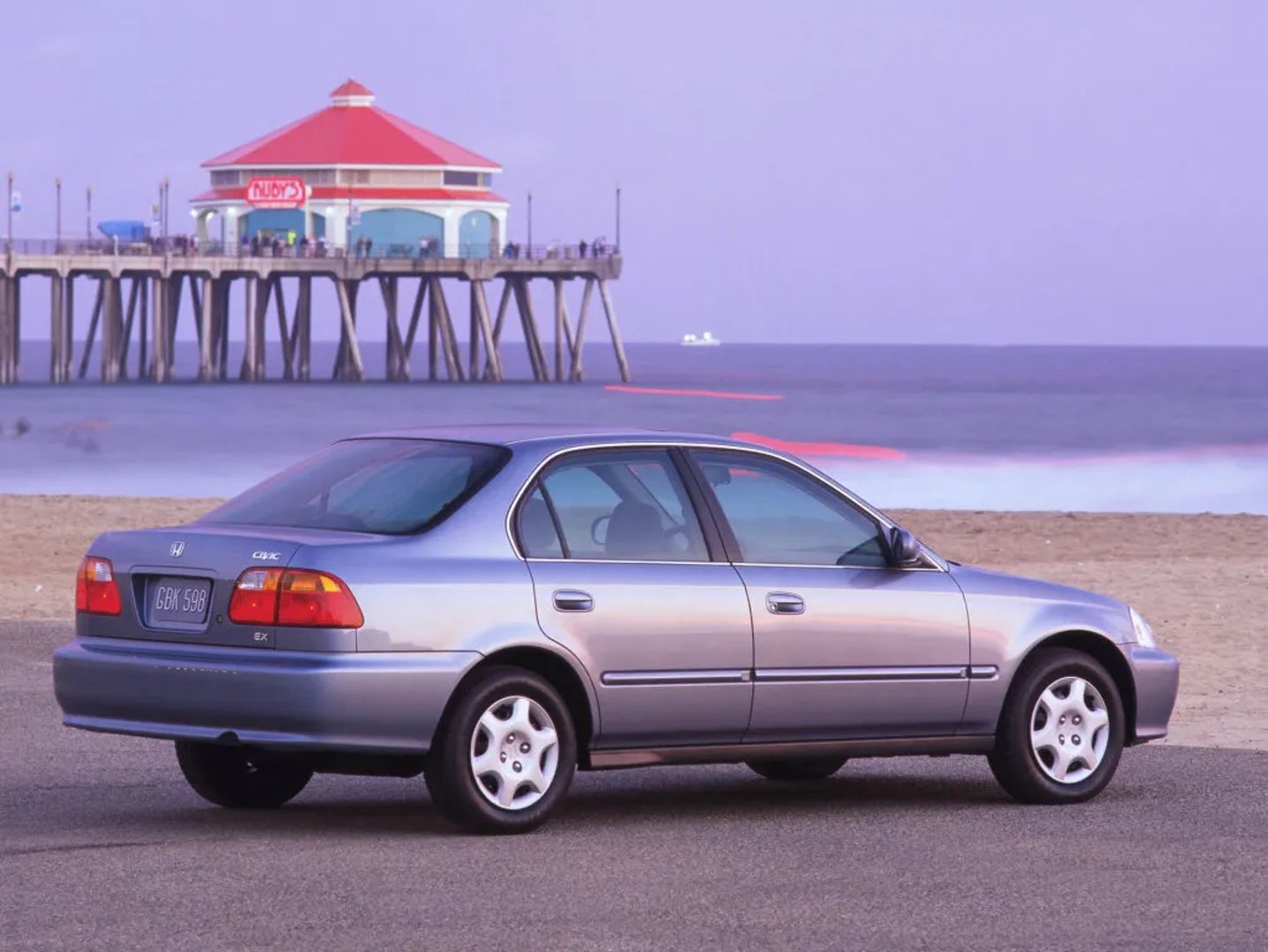 Honda_Civic_6_generation_restyling__Sedan__2.jpg