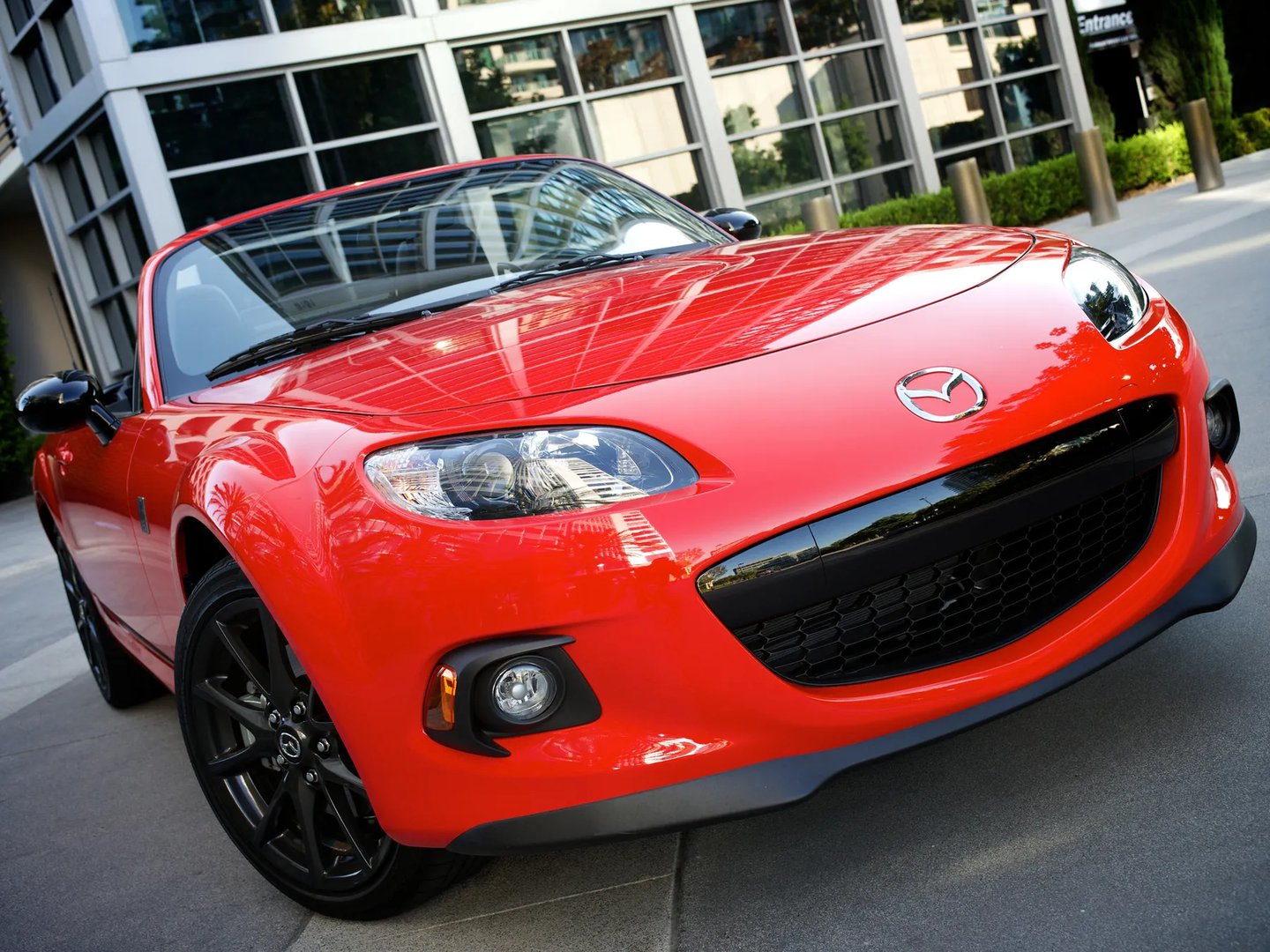 Mazda_MX-5_3_generation_restyling__Roadster__1.jpg