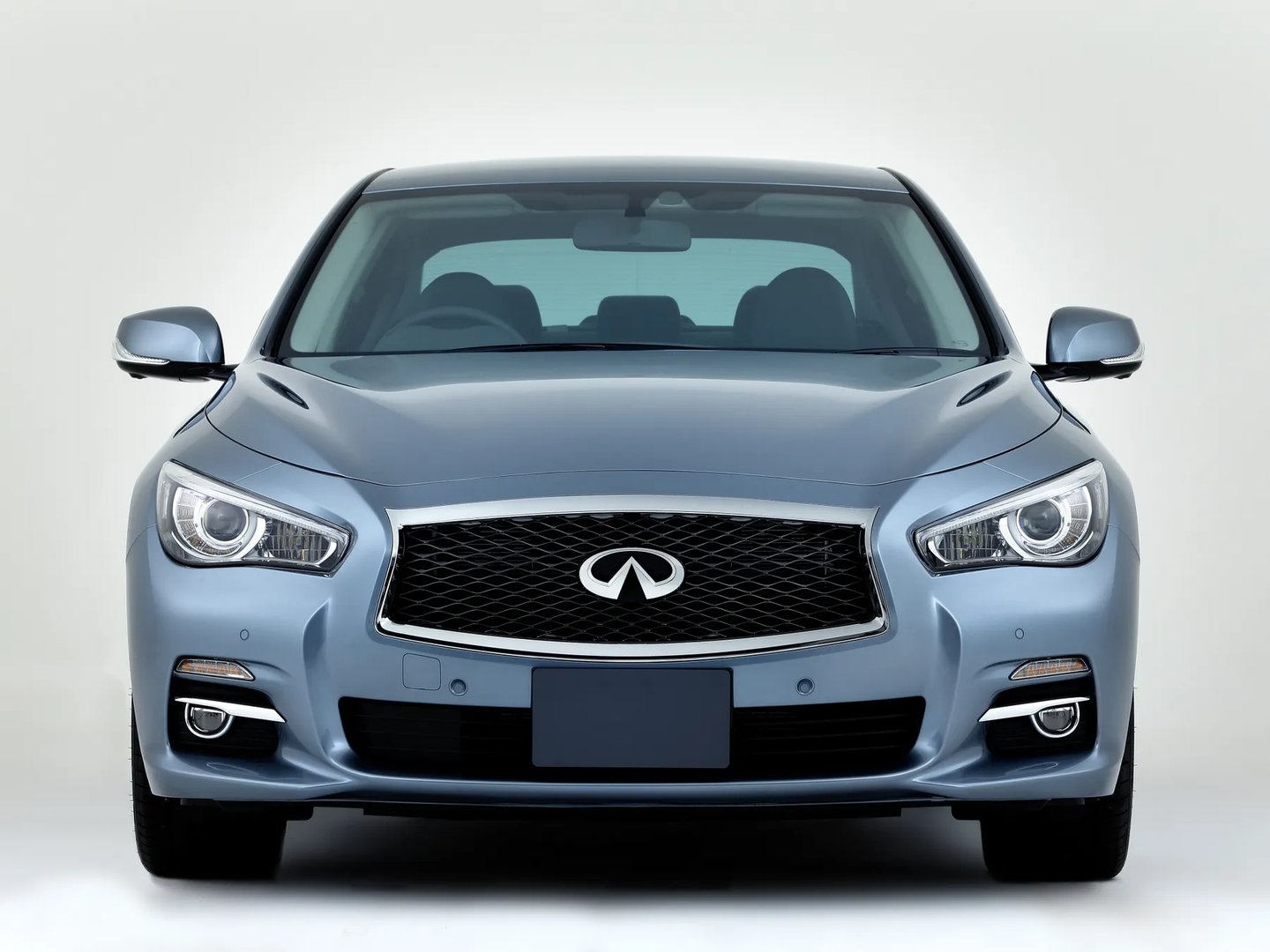Nissan_Skyline_13_generation__Sedan__6.jpg