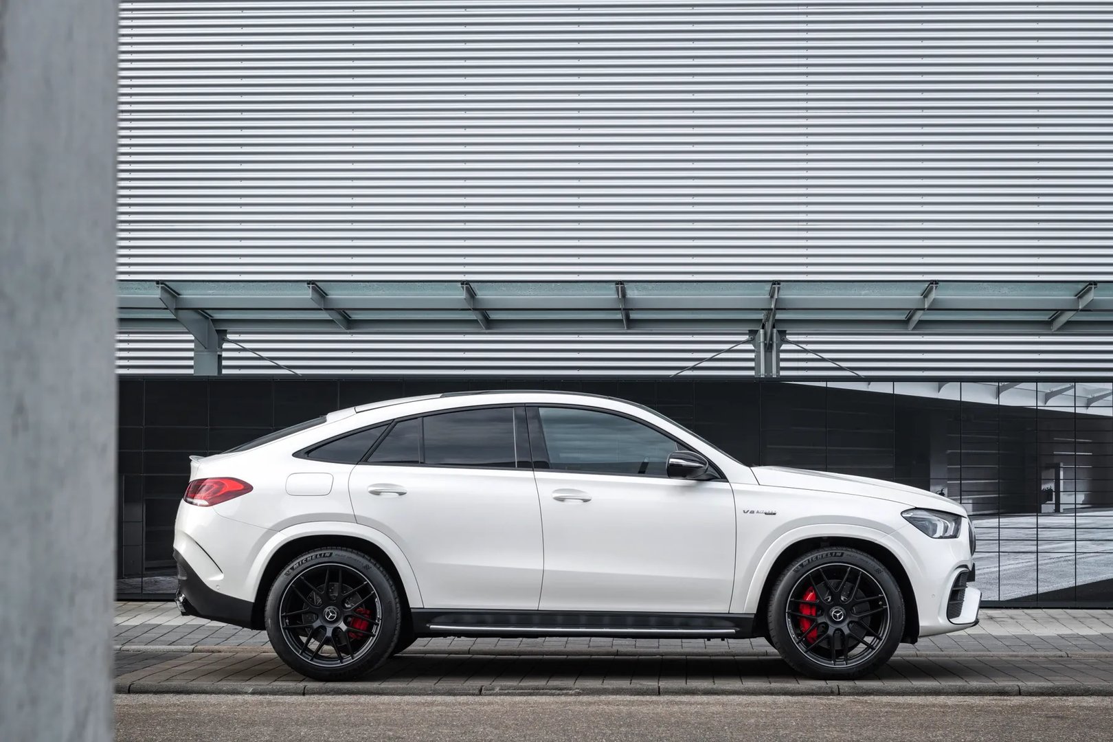 Mercedes_GLE_Coupe_AMG_2_generation__SUV_Coupe__11.jpg