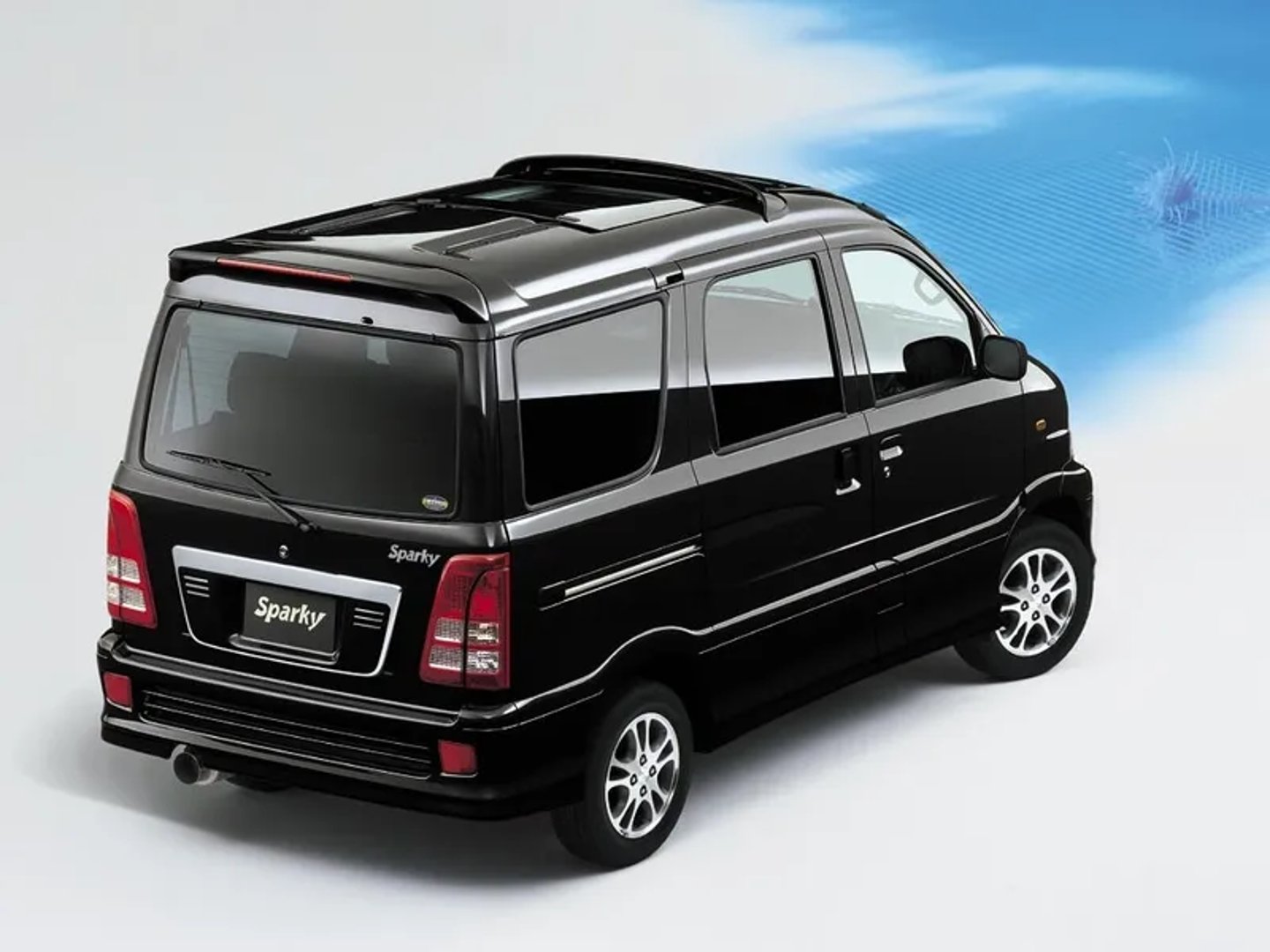 Toyota_Sparky_1_generation__Microvan__3.jpg