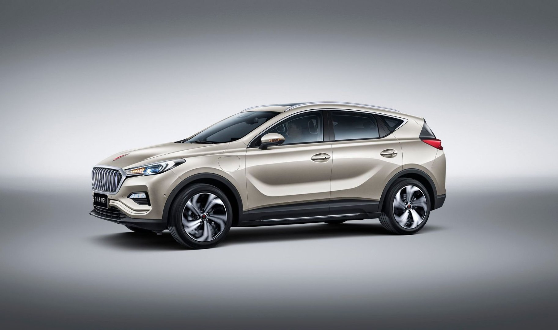 hongqi_E-HS3_1_generation__SUV_5-doors__14.jpg