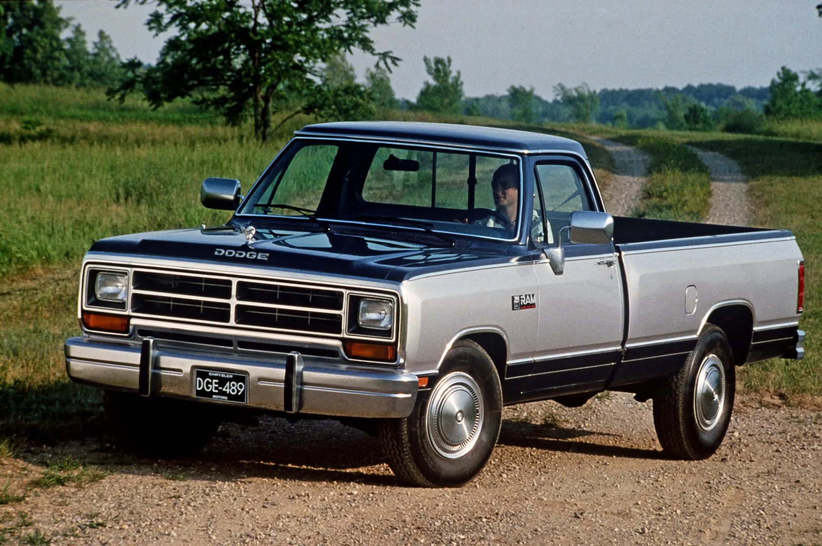 Dodge RAM 1 generation  Pickup single-cab