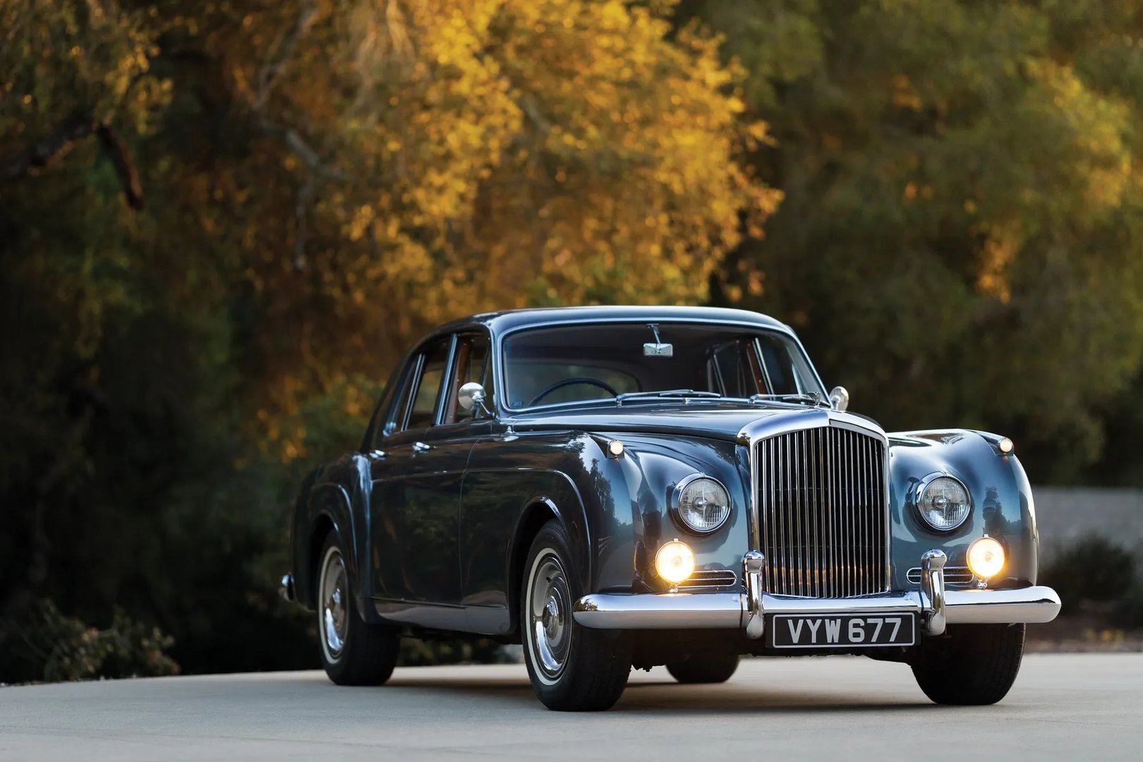 Bentley_S_1_generation__Sedan__7.jpg