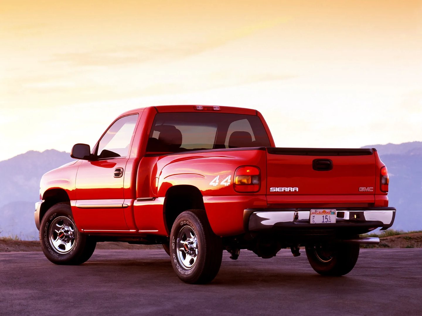 GMC_Sierra_1_generation__Pickup_single-cab__3.jpg