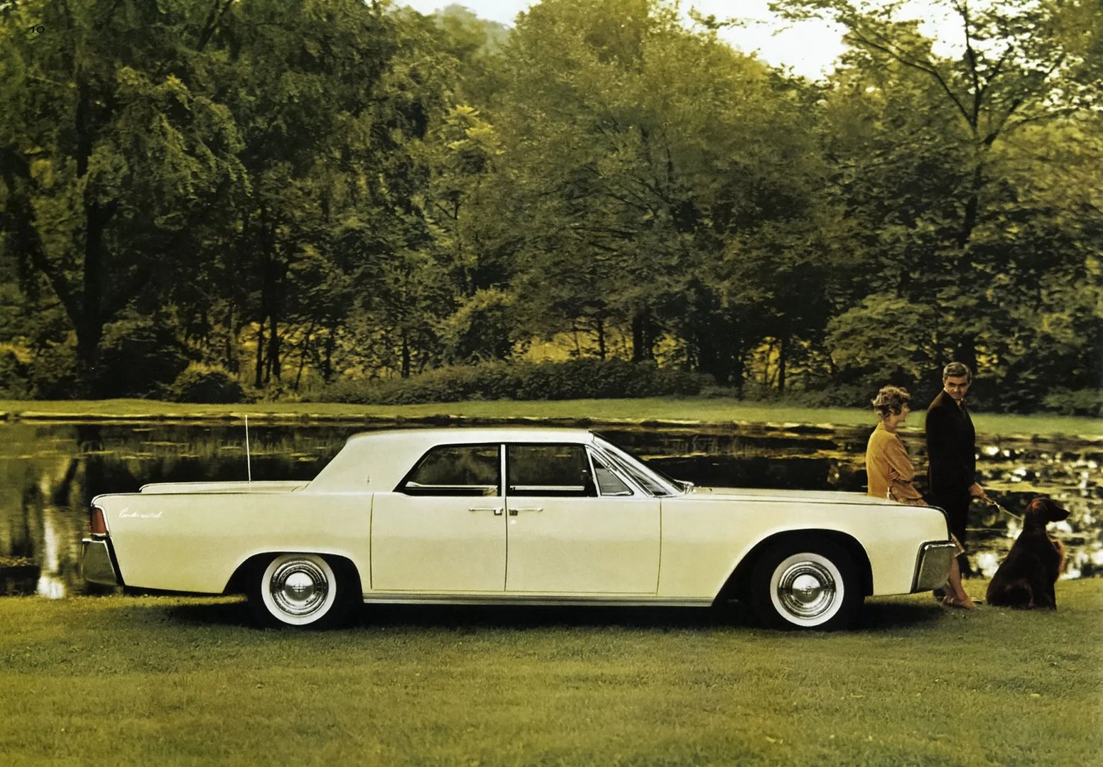 Lincoln_Continental_4_generation__Sedan__10.jpg