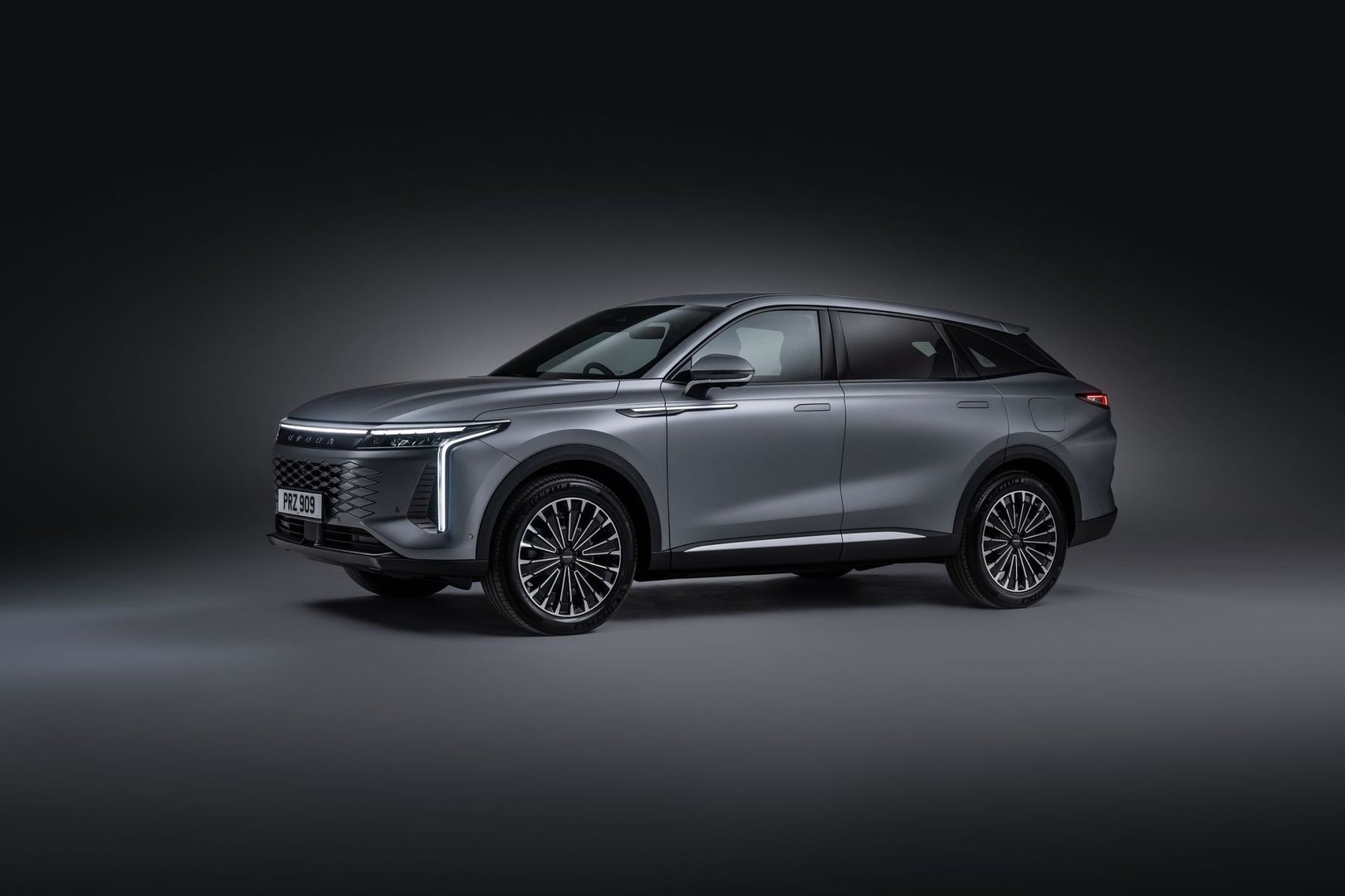 omoda_9_1_generation__SUV_5-doors__16.jpg