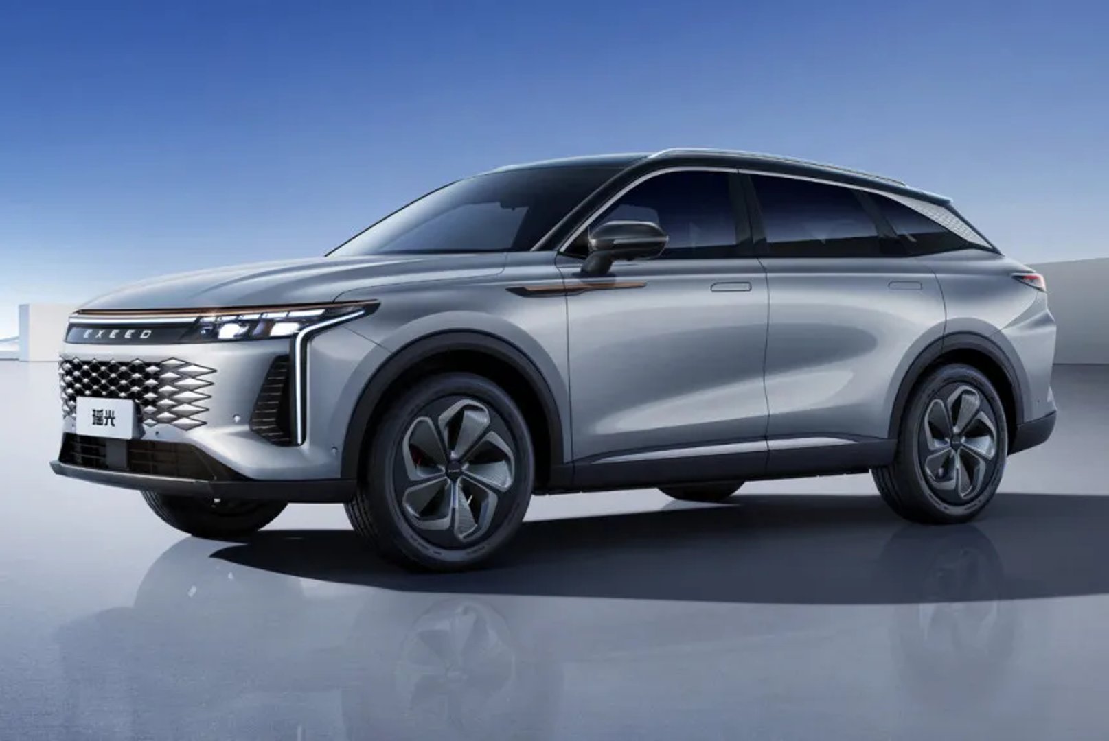 exeed_Yaoguang_1_generation__SUV_5-doors__1.jpg