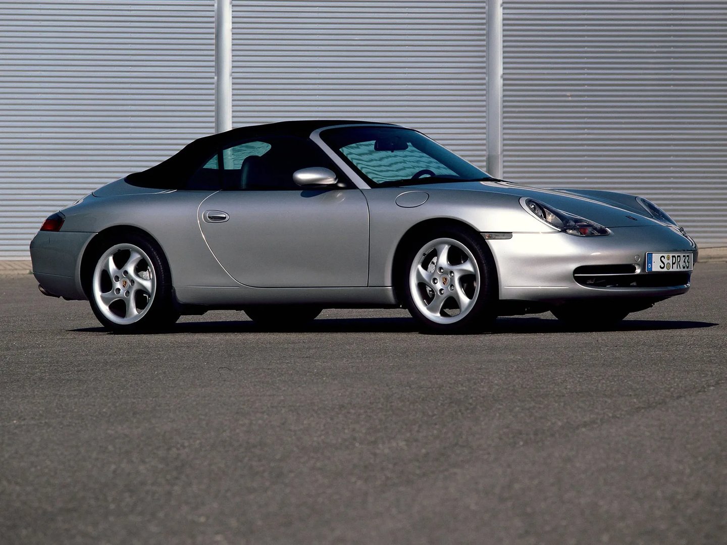 Porsche_911_5_generation__Cabrio__3.jpg