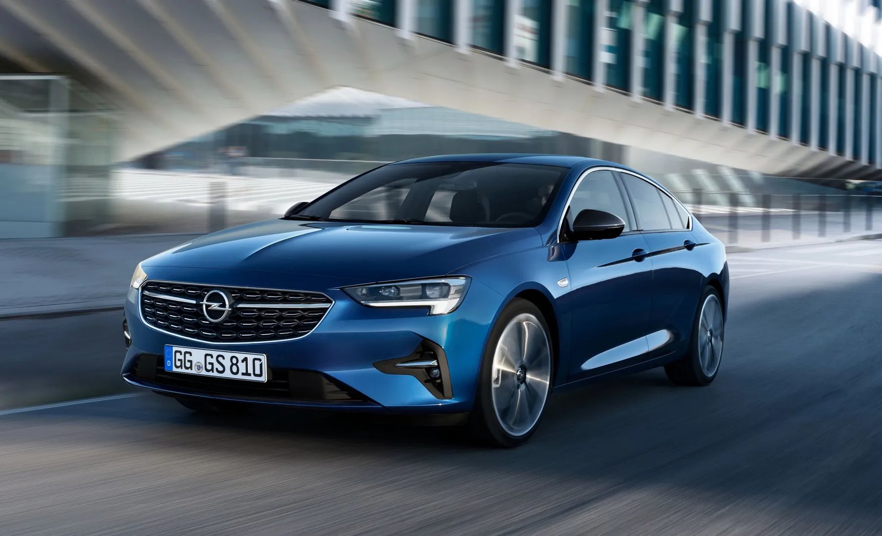 Opel_Insignia_2_generation_restyling_1__Liftback__3.jpg