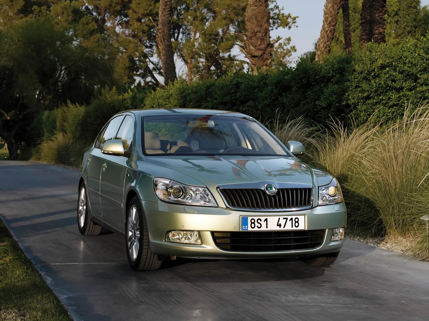 Skoda_Octavia_2_generation_restyling__Liftback__4.jpg