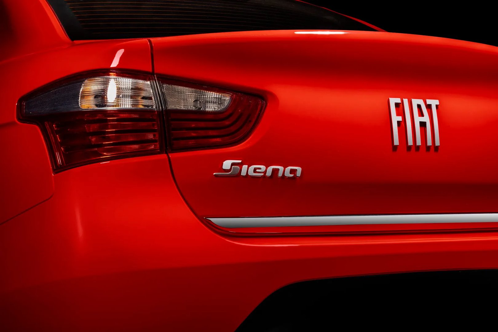 Fiat_Siena_2_generation__Sedan__11.jpg